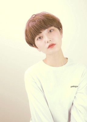 大人マッシュヘアスタイル