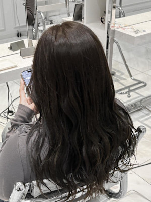 6トーングレージュ