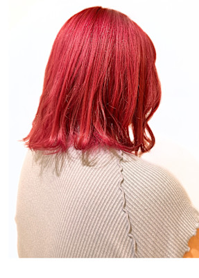 ビビットピンク