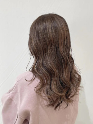 大人なうる艶巻き髪