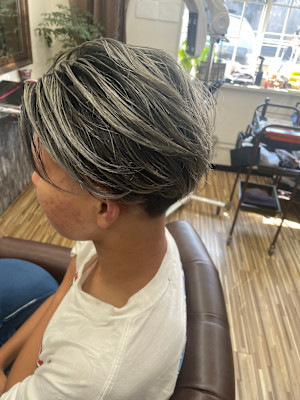 サロンヘアー・プラス×スタイル