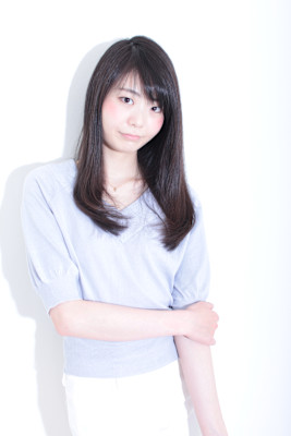 黒髪ストレート