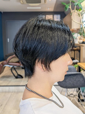 柔らか質感の大人ショートボブ