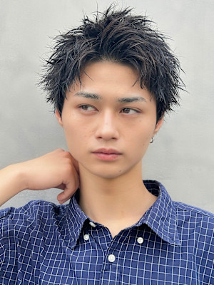 スパイキーショート/短髪/アップバング/刈り上げなしショート