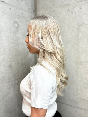 ケアブリーチでハイトーンダブルカラーのイメージ画像