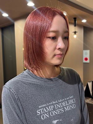 オレンジベージュ/ブリーチカラー/顔周りレイヤー