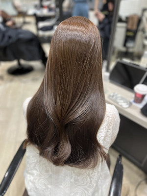 Mako チョコレートブラウン 透明感 ブリーチなし 銀座 