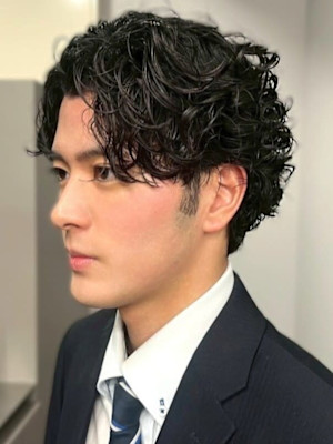 メンズショート 眉毛カット 20代 30代 韓国ヘア 束感