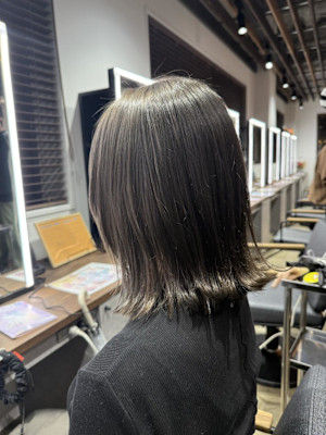 アッシュグレー/くすみカラー