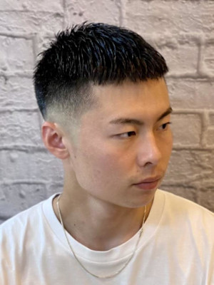 フェード×クロップスタイル