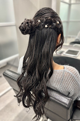 編み込みハーフアップ×ゆる巻きロング