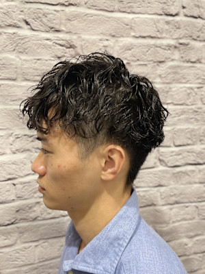 ツーブロマッシュショート×メンズパーマ
