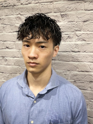 ツーブロマッシュショート×メンズパーマ