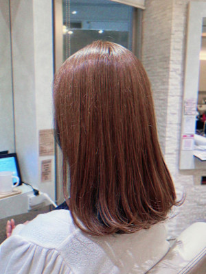 ミディアムボブ