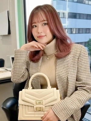 ピンクブラウン