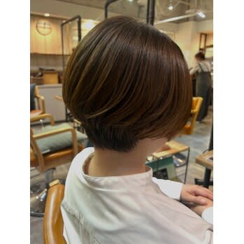 コラーゲン入り髪質改善カラー×ショートスタイル