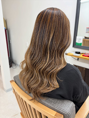 カット＋Wカラー(ケアブリーチ有)＋3stepトリートメント