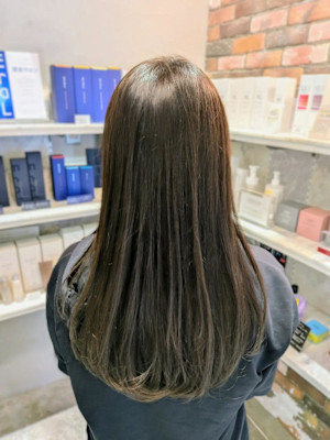 オリーブブラウン