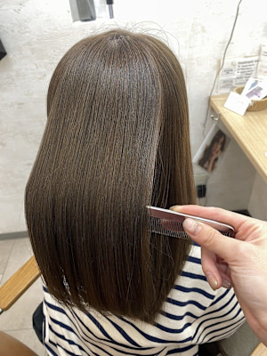 透明感抜群！オリーブベージュ