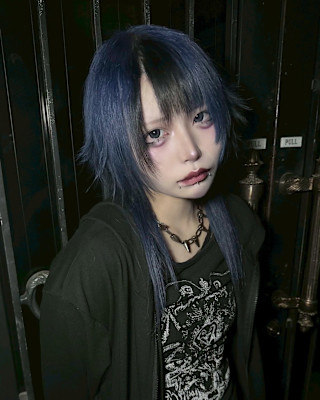 ルーツカラー　ケアブリーチ　ブリーチカラー　原宿/表参道