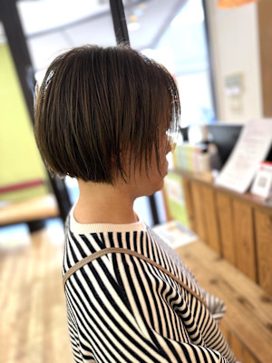 軽めのミニBOBスタイル