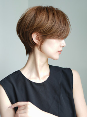 前下がりショート・ボブ/絶壁解消/前髪あり/40代/30代