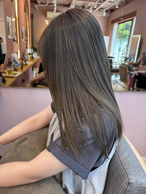 縮毛矯正/髪質改善/ブリーチカラー/ベージュ/暗めベージュ