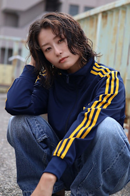 aura hair salon×スタイル