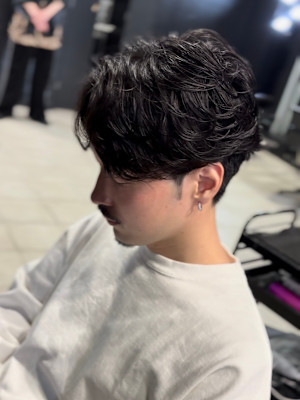 センターパート×ニュアンスパーマ×フェザーパーマ×men's