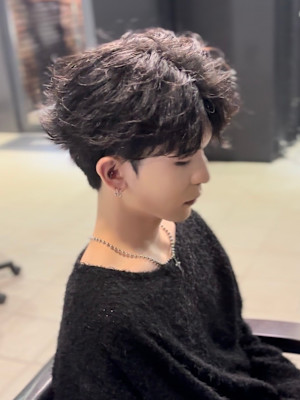 センターパート×ニュアンスパーマ×フェザーパーマ×men's