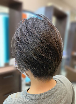 襟足すっきりショート