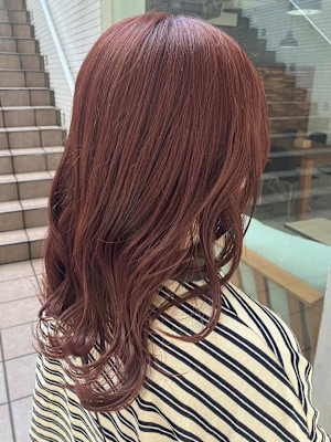 ピンクブラウン