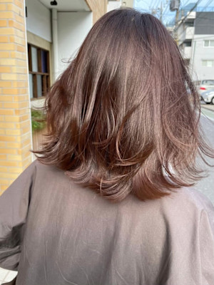 外ハネニュアンスヘア