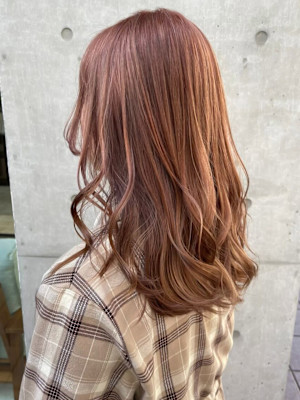 甘めコーラルフェミニンスタイル