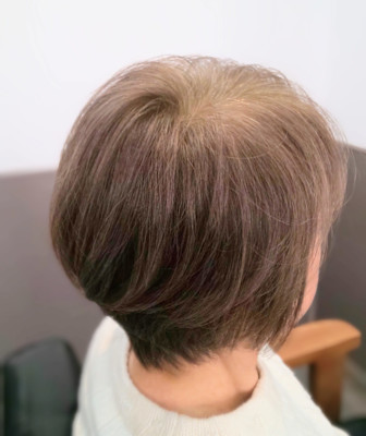 ヘナ染めツヤさらショートスタイル