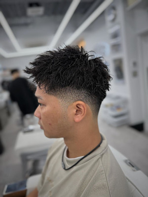 ツイストアップバング