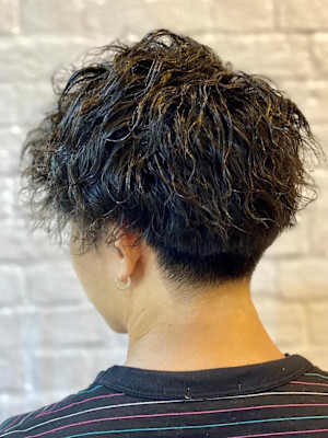 カーリーパーマ