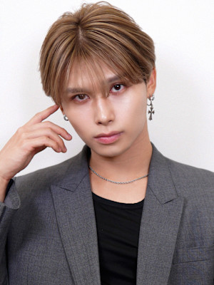 メンズカット×ラウンドマッシュ×ブリーチ