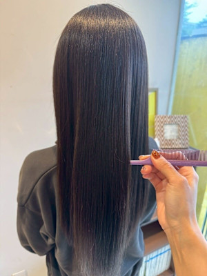 縮毛矯正ロング♪ダメージレス縮毛矯正！髪質改善ココアベージュ