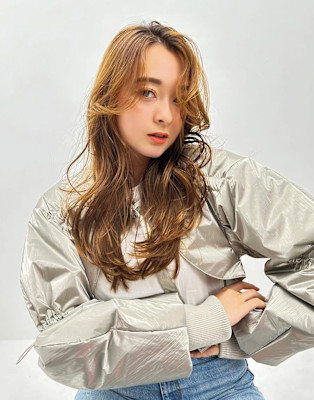 キャラメルベージュ×ゆるふわロング