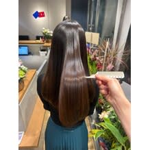 つやつや【20代30代40代/酸性ストレート/縮毛矯正】