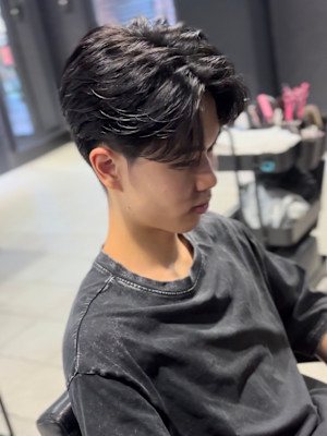 センターパート×ニュアンスパーマ×フェザーパーマ×men's