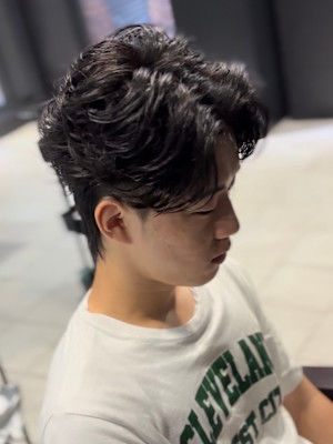 センターパート×ニュアンスパーマ×フェザーパーマ×men's