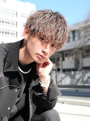 【波巻きパーマ】ニードルマッシュ