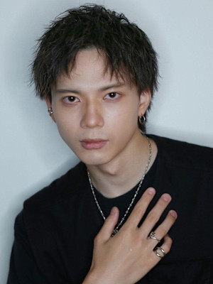 ツイストアッパーショート