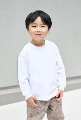 Yona Saint×スタイル