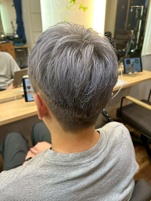 nina 【ニーナ】三軒茶屋×グレイカラー