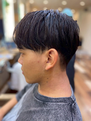 nina 【ニーナ】三軒茶屋×ツーブロック