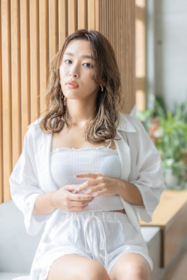 【Totia本通】ノームコア×くびれヘア