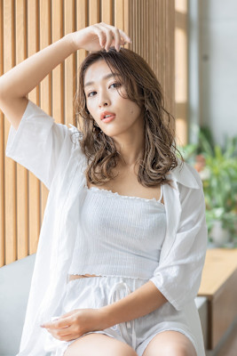 【Totia本通】ノームコア×くびれヘア